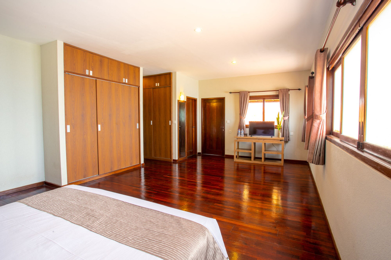 Bedroom 25