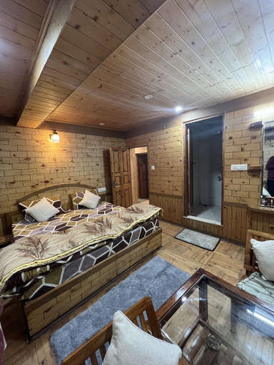 Bedroom, Pahadi House, Shimla