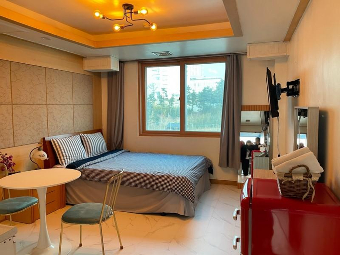 5, Gangneung Sea Star Pension, Gangneung