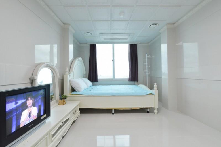 Others 5, Donghae Holiday Pension, Gangneung