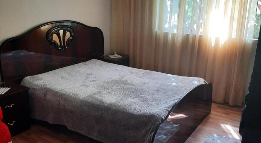 Bedroom 3, Glad, Pogradecit