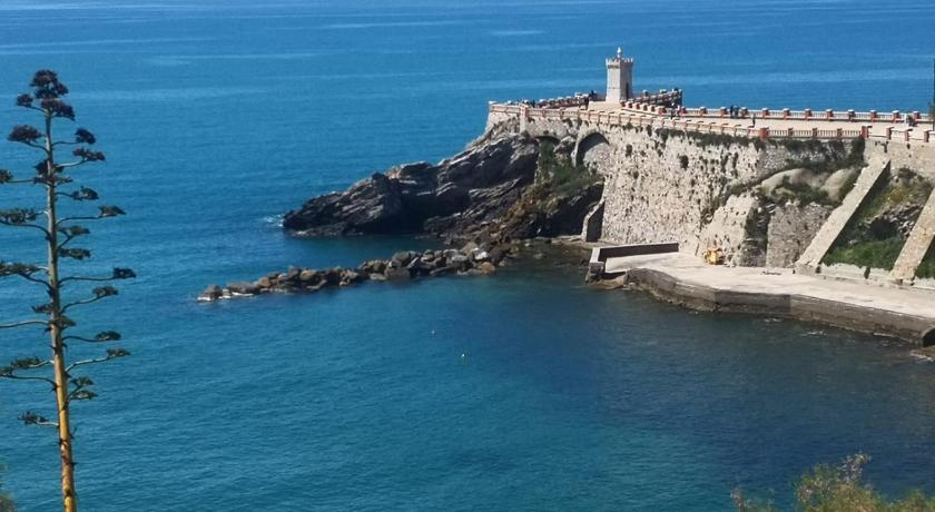 Casa Ulisse, nel cuore del centro storico, Livorno