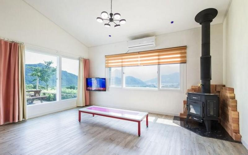 Others 4, Mungyeong Farm Story Pension, Mungyeong