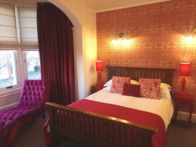 Bedroom 2, Fraoch House, Edinburgh