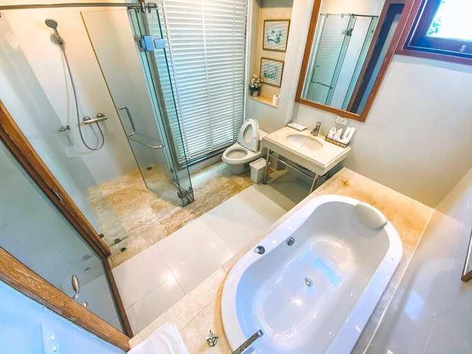 Bathroom 5, Royal Sammuk Villa, Muang Chon Buri