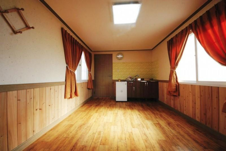 2, Suncheon Suncheon Bay Park Pension, Suncheon