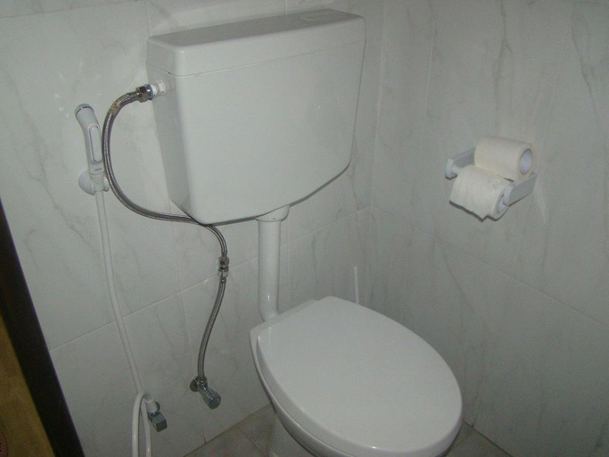 Bathroom 2, Villa di Sara, Haputale