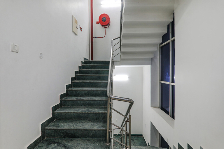 Others 5, Fabexpress North Inn, Lucknow