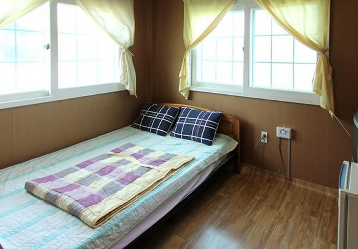 Bedroom, Incheon Seomsarang Pension, Ongjin