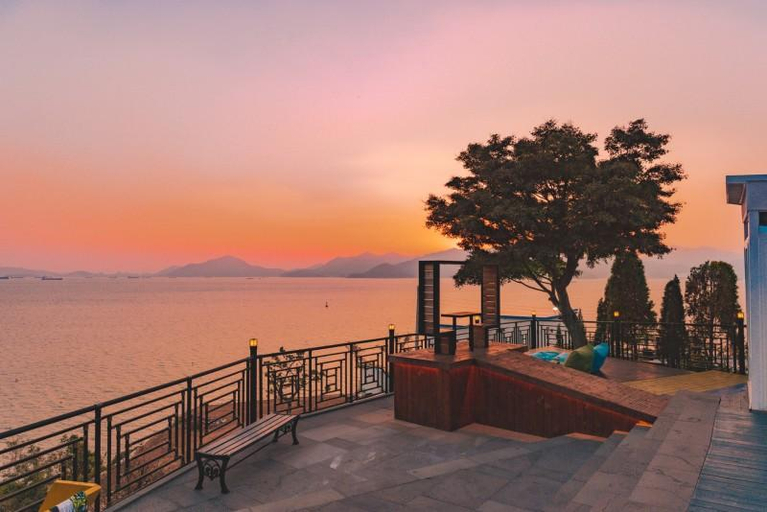 Others 3, Namhae Bokkong Village Pool Villa, Namhae