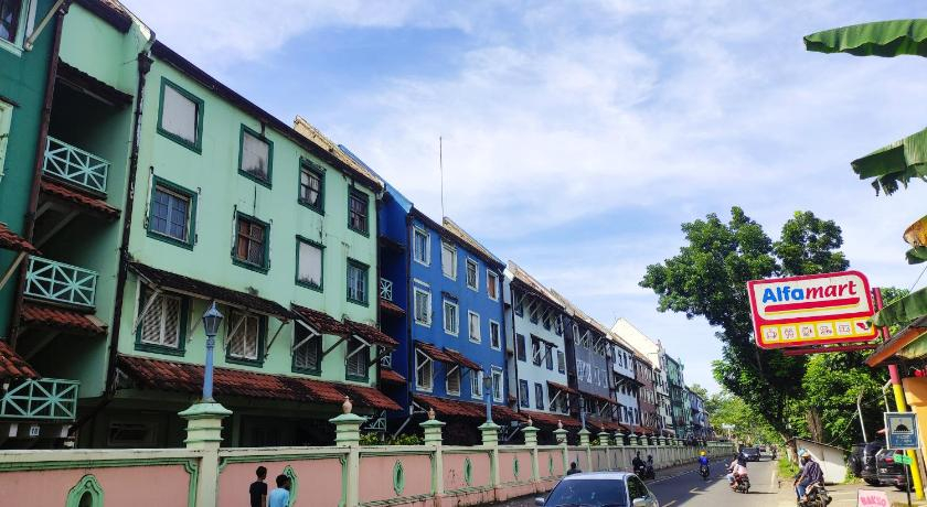 CONDOMINIUM LIPPO CARITA, Lantai Dasar - OFFICIAL, Serang