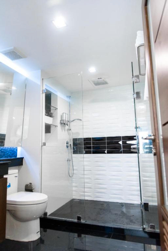 Bedroom 5, The Connex Asoke, Khlong Toey