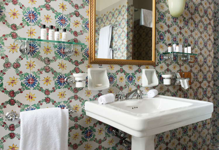 Bathroom 5, Hotel Villa Cipriani, Treviso