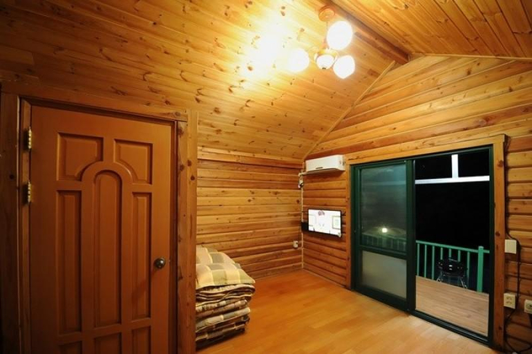 Others 1, Namwon Jirisan Valley Pension, Namwon