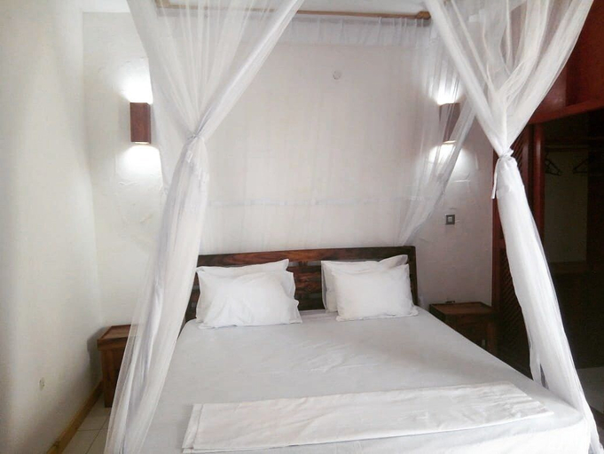 Bedroom 3, Aqua Resort, Msambweni