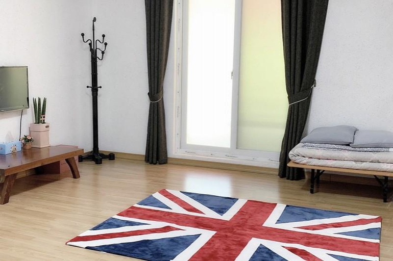 Bedroom 5, Pocheon Baegun Healing Valley Pension, Cheorwon