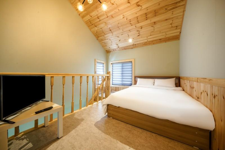 Bedroom 4, Gapyeong Green Star Pension, Gapyeong