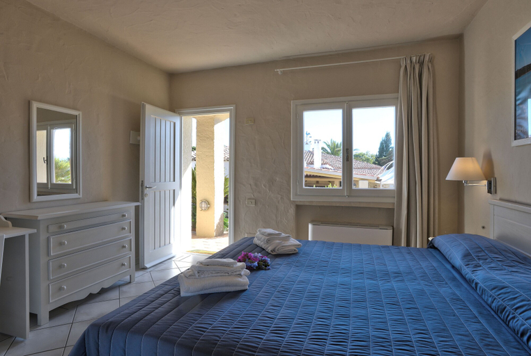 Bedroom 3, Hotel Nibaru, Olbia-Tempio