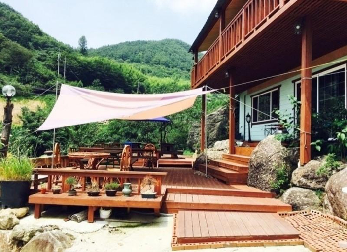Exterior & Views 1, Hadong Maehwagol Scent Pension, Hadong