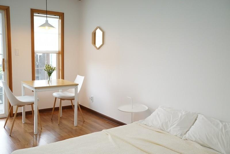 Bedroom 2, Geojedo Bada Memory Pension, Geoje