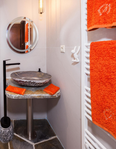Bathroom 3, Barbarella Superior Apartment, Thessaly
