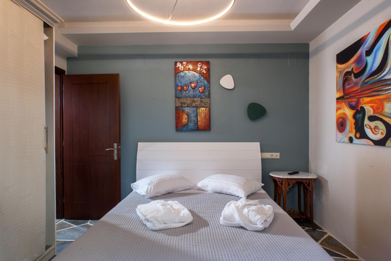 Bedroom 2, Barbarella Superior Apartment, Thessaly