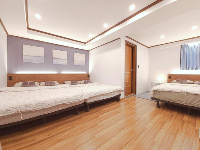 Bedroom 3, Seoul Myeongdong Rooftop Hostel, Jung