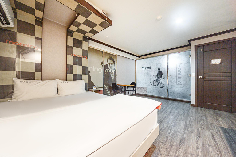 Bedroom 3, Daegu Daemyeongdong Morning, Buk
