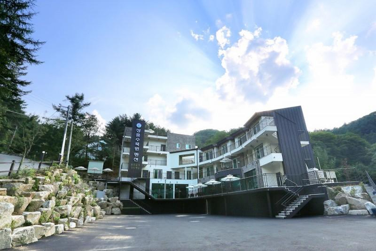 Exterior & Views 1, Yangju Jangheung Sumokwon Pension, Yangju