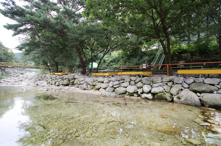 Others 3, Pocheon Baegun Healing Valley Pension, Cheorwon