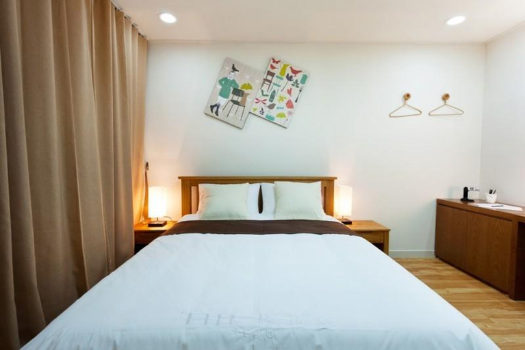 Bedroom 3, Seogwipo Jeju The BB's Pension, Seogwipo