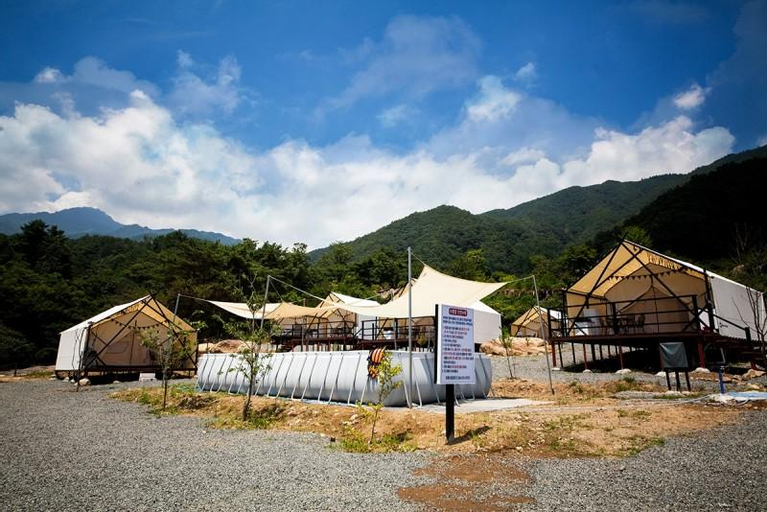 Sancheong Jirisan Resort glamping, Sancheong
