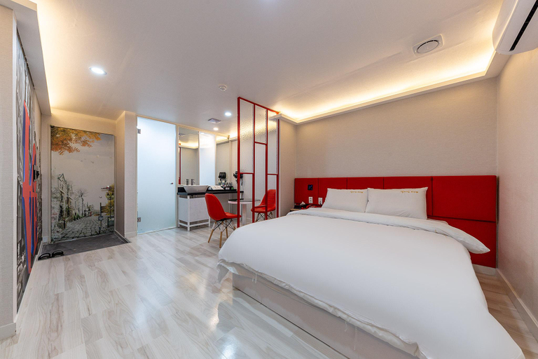Bedroom 3, Hwasun Seolaeim Drive-in Motel, Hwasun
