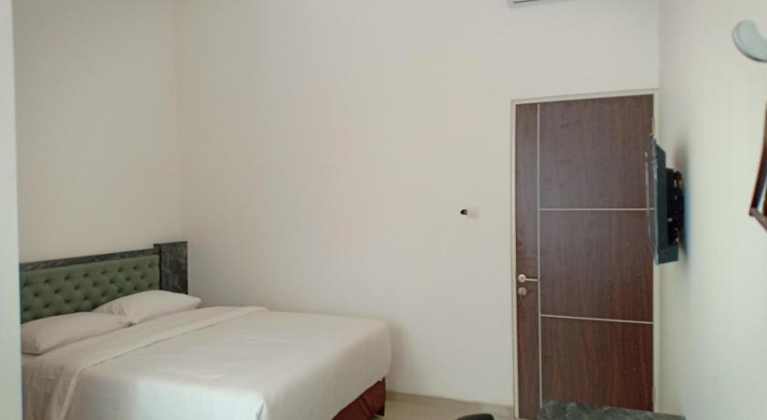 Bedroom 3, Homestay Riverside 101, Surabaya