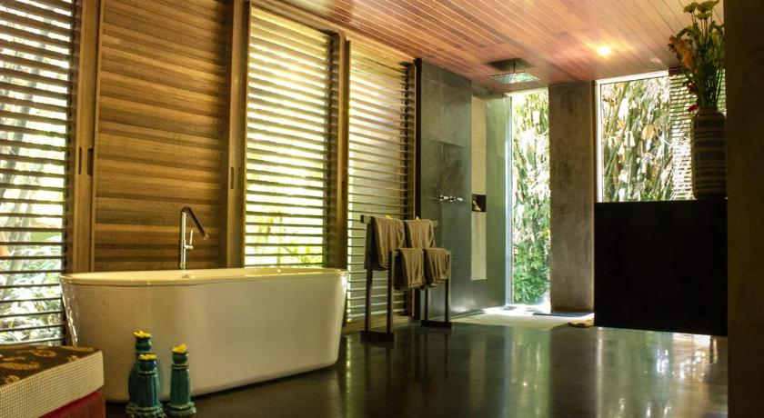 Bedroom 2, Wahyu Hidden Peaceful Three Br Rustic Villa W Pool, Denpasar