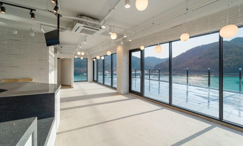 Others 5, Tongyeong C&C Pension, Tongyeong
