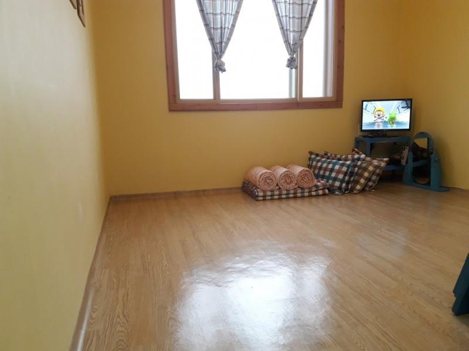 Others 2, Chuncheon Gangchon Thank You Pension, Chuncheon