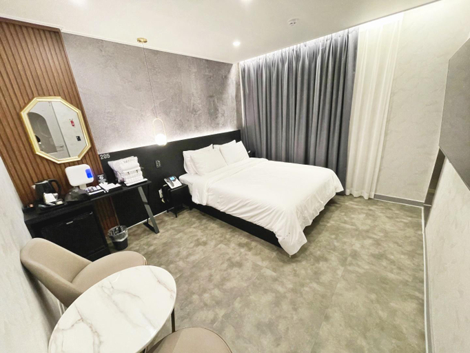 Bedroom 3, Sacheon View Hotel, Sacheon