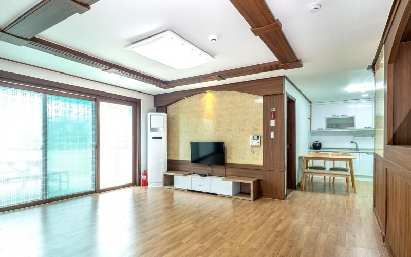 Others 4, Daebudo Rose Hill Pension, Hwaseong
