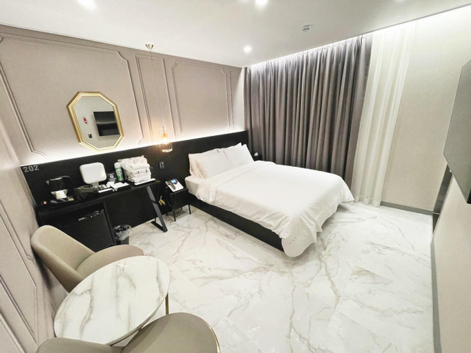Bedroom 4, Sacheon View Hotel, Sacheon