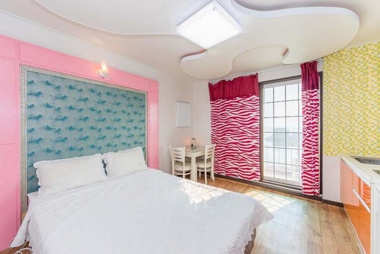 Bedroom 4, Buan Sanbada Pension, Buan