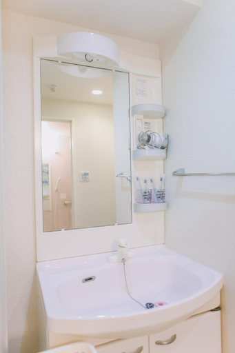 Bedroom 3, Ikebukuro 3 minutes/ Ikebukuro center/shopping/302, Toshima