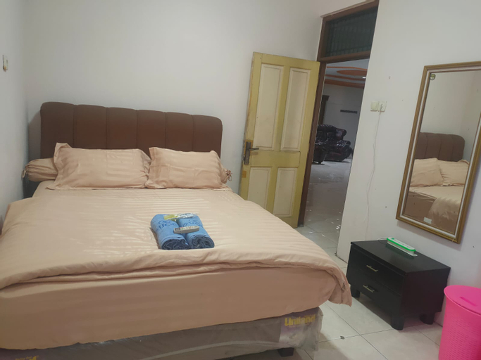 Bedroom 15