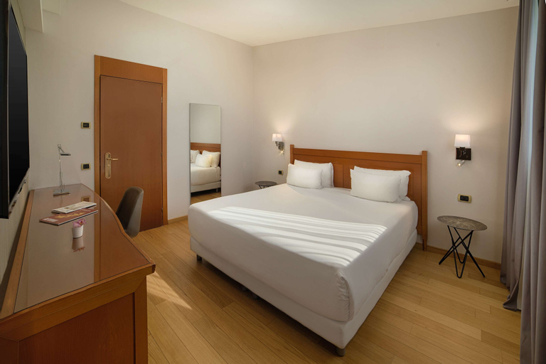 Bedroom 10