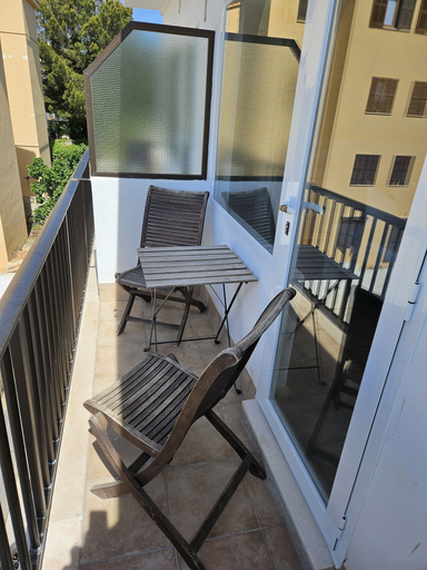 Others 5, SEVEN Hostal, Baleares
