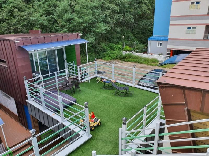 Exterior & Views 1, Yeongdeok Sea Blue Pension, Yeongdeok