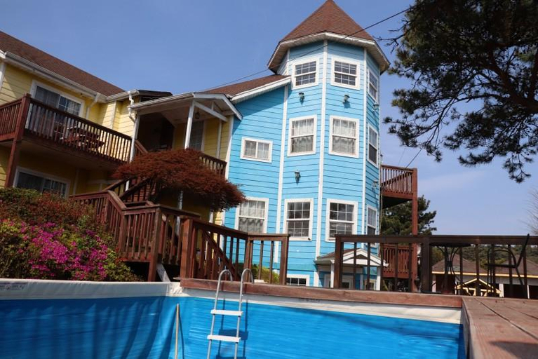 Sport & Beauty, Taean (Anmyeondo) Blue Garden Pension, Taean