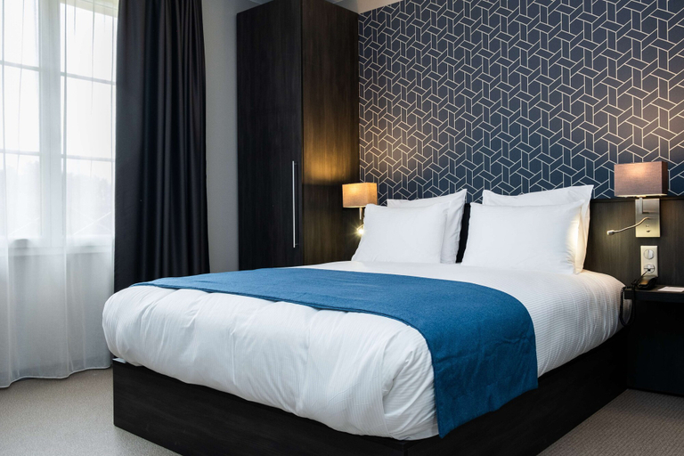Bedroom 3, Best Western Plus Le Canard Sur le Toit, Haute-Garonne