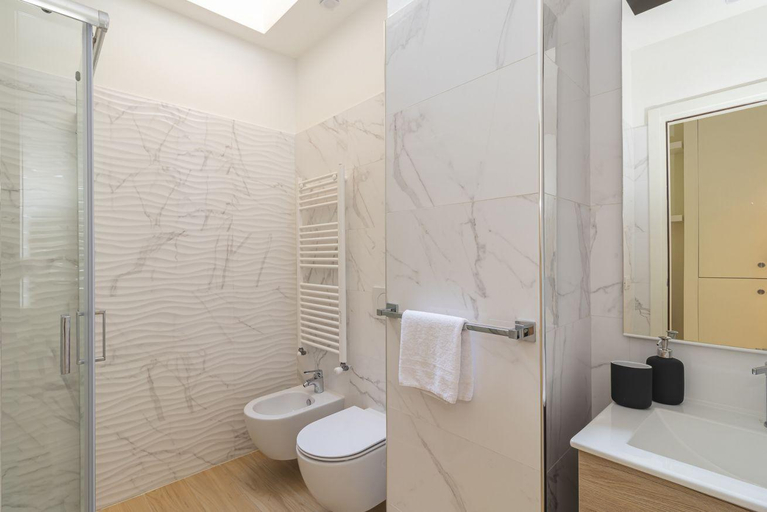 Others 2, Scarlatti Luxury apt. - B. Aires / Central Station, Milano