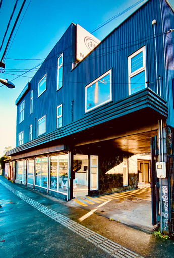 Others 4, Hotel Mackenna, Osorno